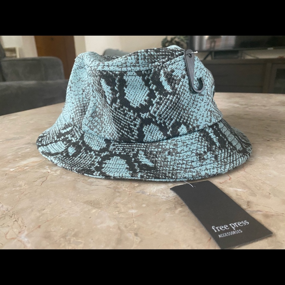Snakeskin bucket hat Free Press